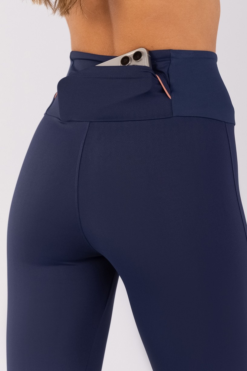 K4794-A_Calca_Legging_com_Bolso_no_Cos_e_Vivos_Azul_Marinho__Telha__Ref:_K4794-A