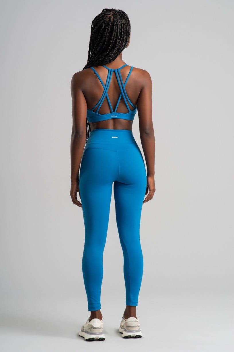 K4822-A_Calca_Legging_sem_Gancho_com_Recortes_Oceano__Ref:_K4822-A