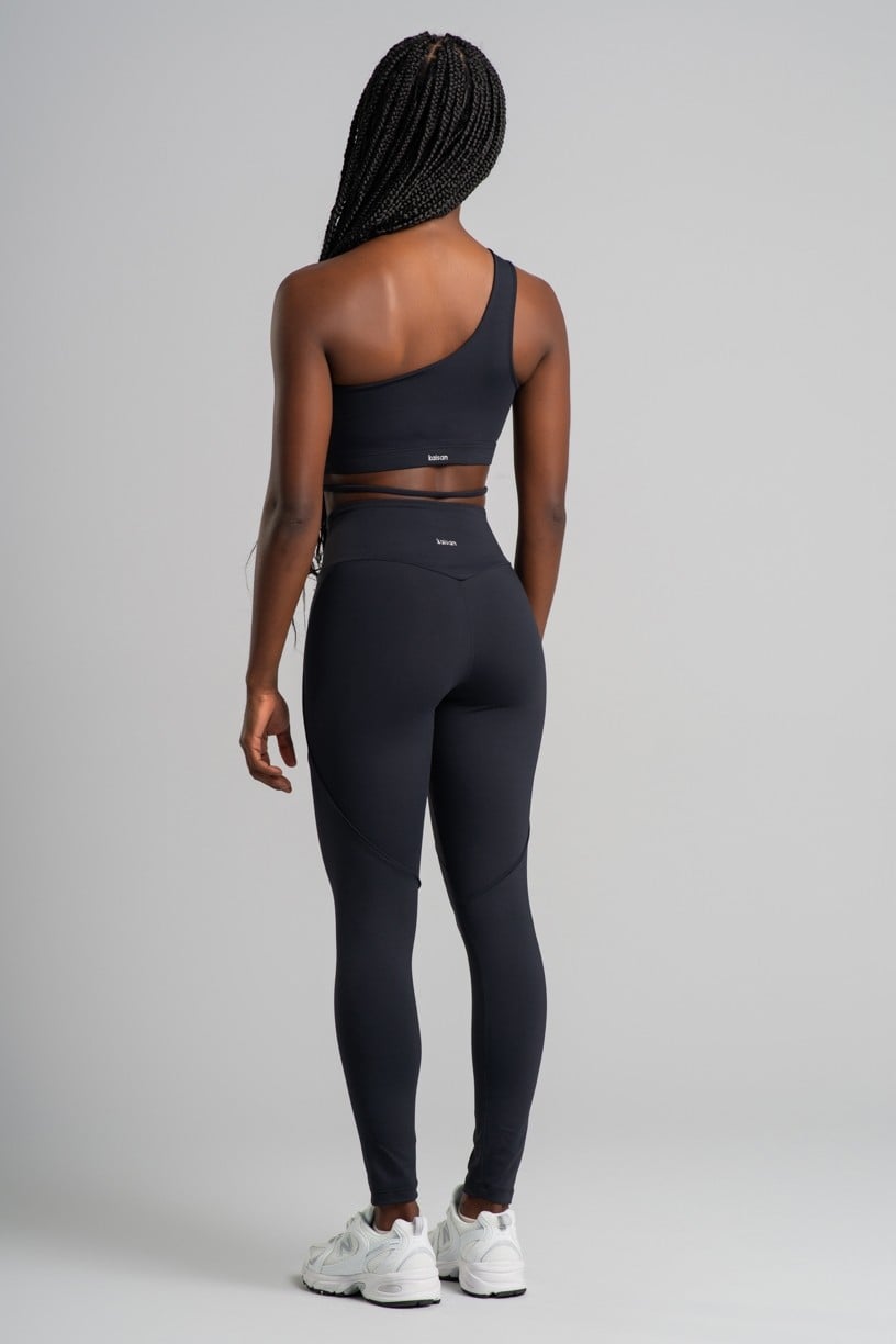 K4825-A_Calca_Legging_sem_Gancho_com_Vivo_e_Cos_em_V_Preto__Ref:_K4825-A