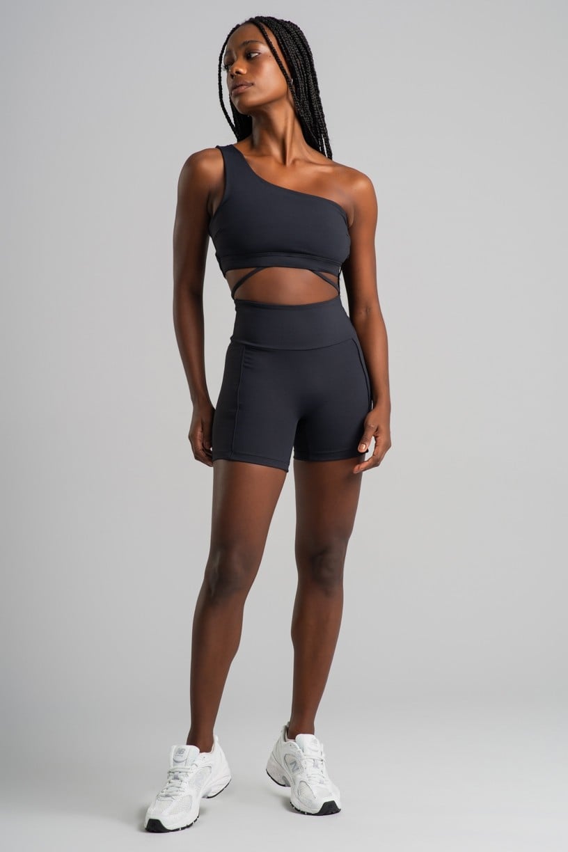 K4826-A_Short_sem_Gancho_com_Vivo_e_Cos_em_V_Preto__Ref:_K4826-A