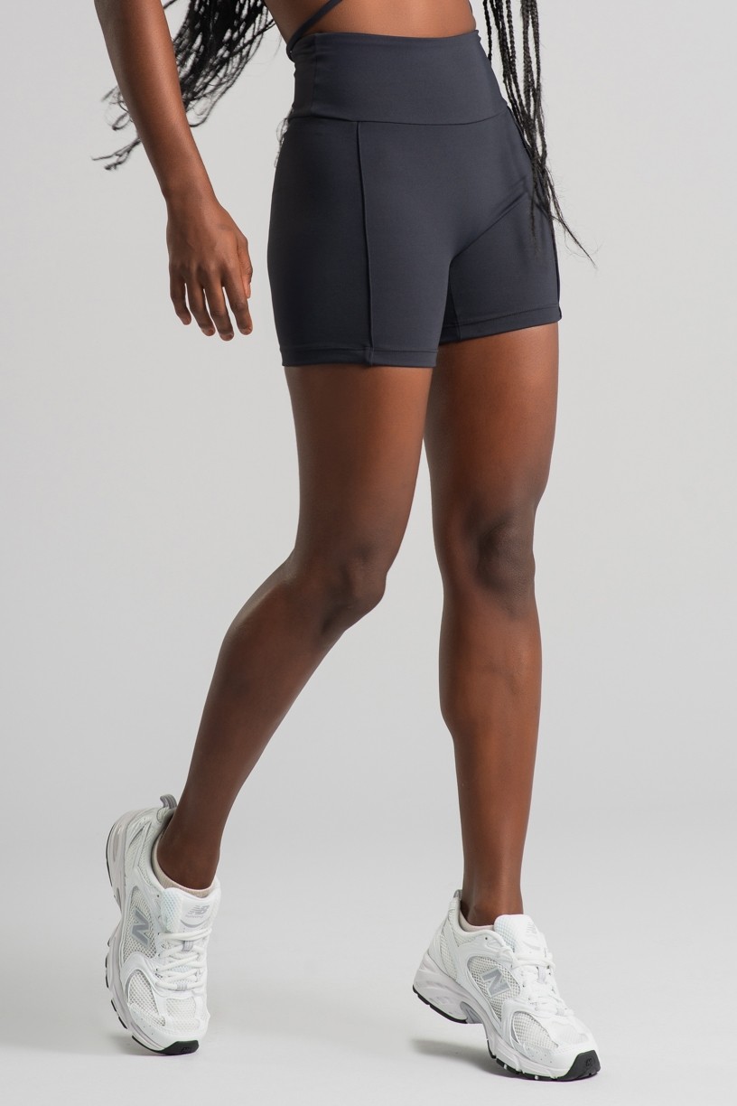 K4826-A_Short_sem_Gancho_com_Vivo_e_Cos_em_V_Preto__Ref:_K4826-A