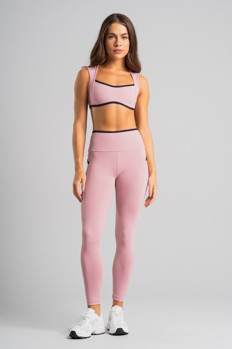K4830-B_Top_com_Alcas_Largas_e_Vies_Contrastante_Blush__Preto__Ref:_K4830-B