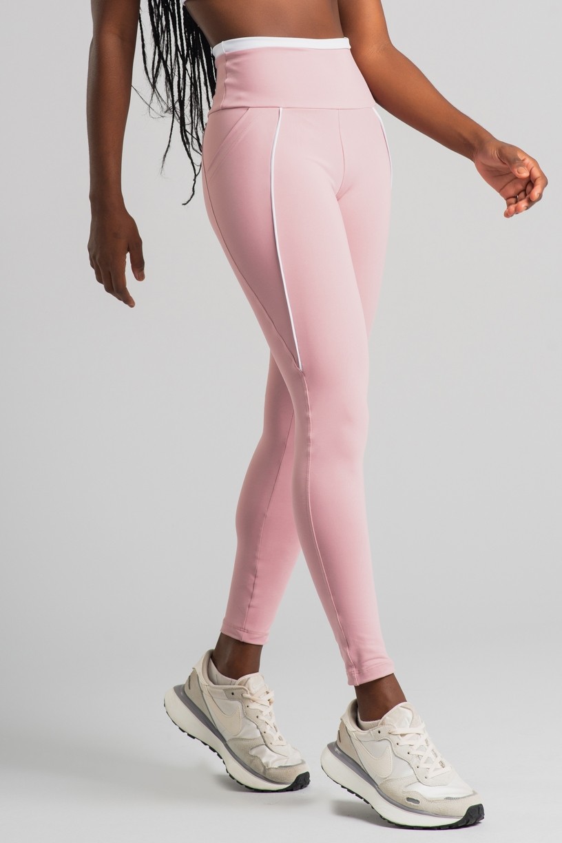 K4834-A_Calca_Legging_com_Bolsos_e_Vivos_Contrastantes_Blush__Branco__Ref:_K4834-A