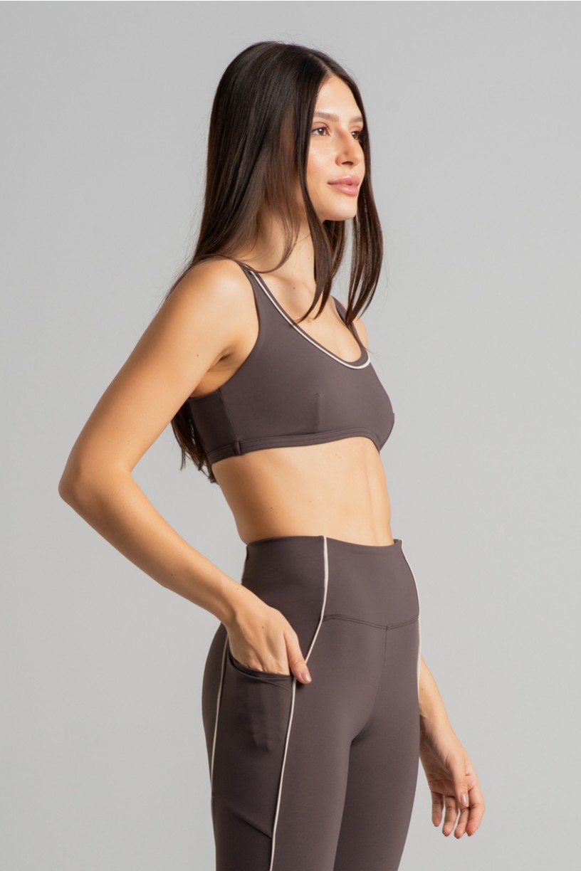 K4646-E_Top_Alcas_Largas_e_Vies_com_Vivo_Embutido_Trufa__Off-White__Ref:_K4646-E