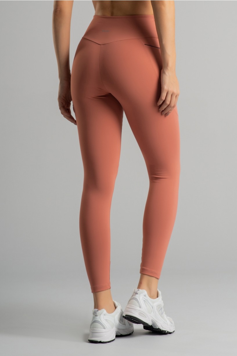 K4849-A_Calca_Legging_com_Detalhe_de_Vivo_nos_Bolsos_Telha__Preto__Ref:_K4849-A