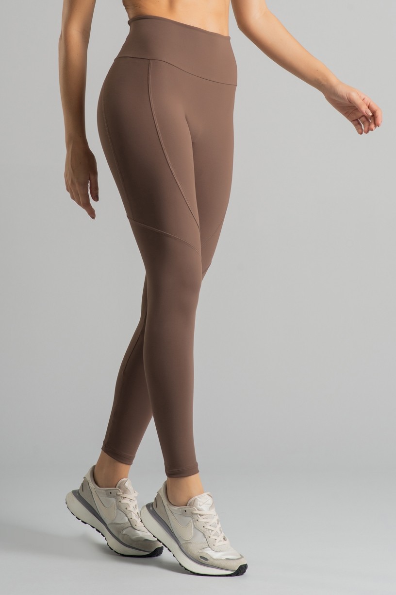 K4852-B_Calca_Legging_sem_Gancho_com_Bolso_no_Cos_Capuccino__Ref:_K4852-B