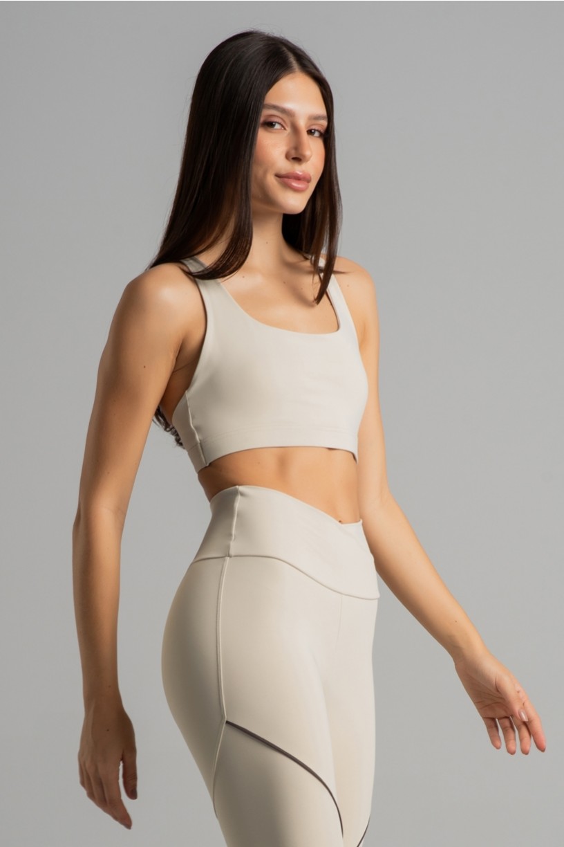 K4857-A_Top_com_Alcas_Entrelacadas_nas_Costas_Off-White__Trufa__Ref:_K4857-A
