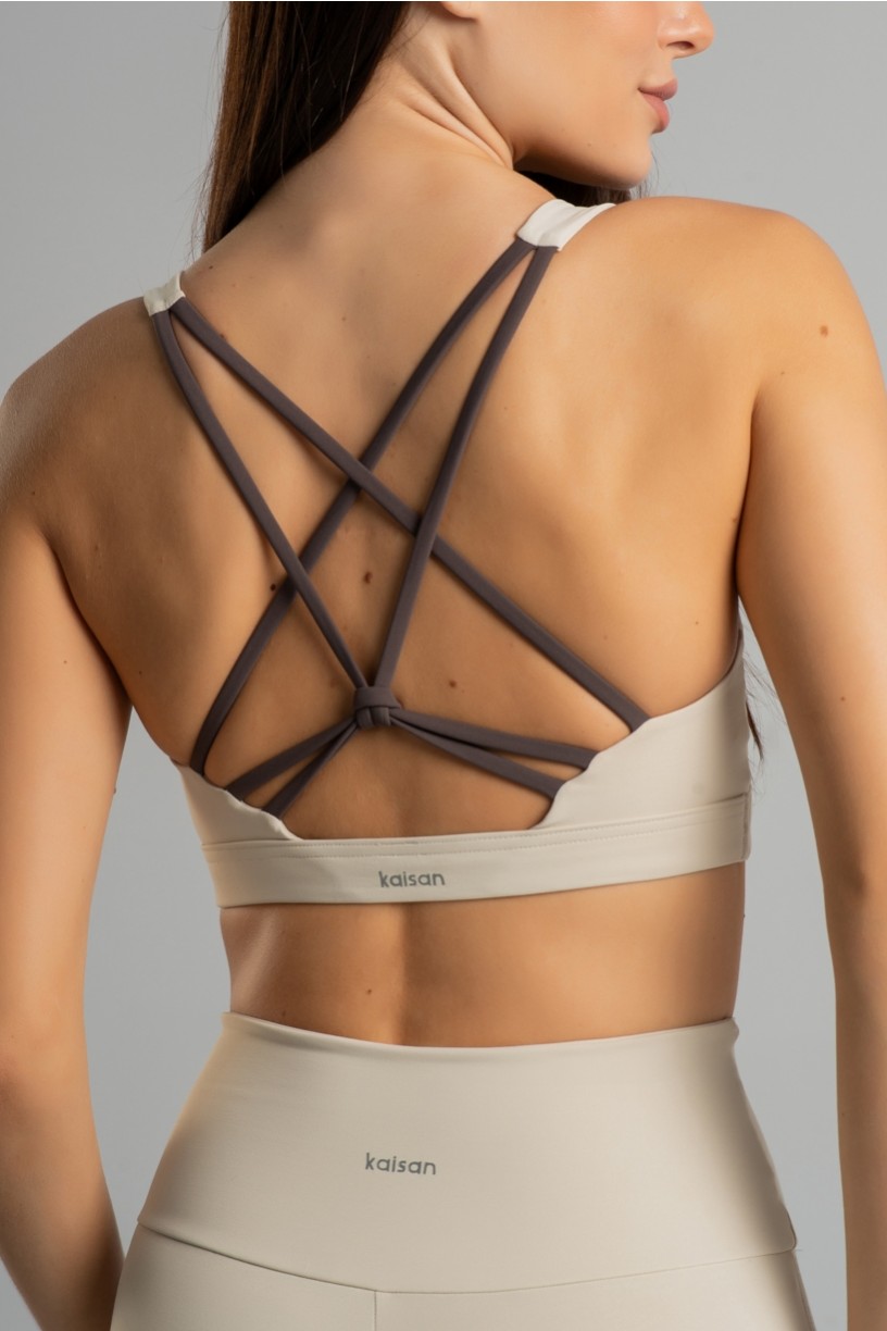 K4857-A_Top_com_Alcas_Entrelacadas_nas_Costas_Off-White__Trufa__Ref:_K4857-A
