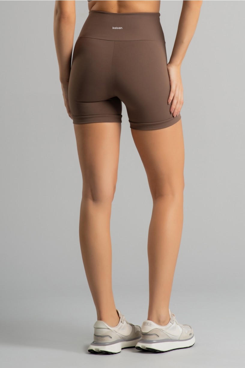 K4859-B_Short_com_Cos_Transpassado_e_Vivo_Contrastante_Capuccino__Off-White__Ref:_K4859-B
