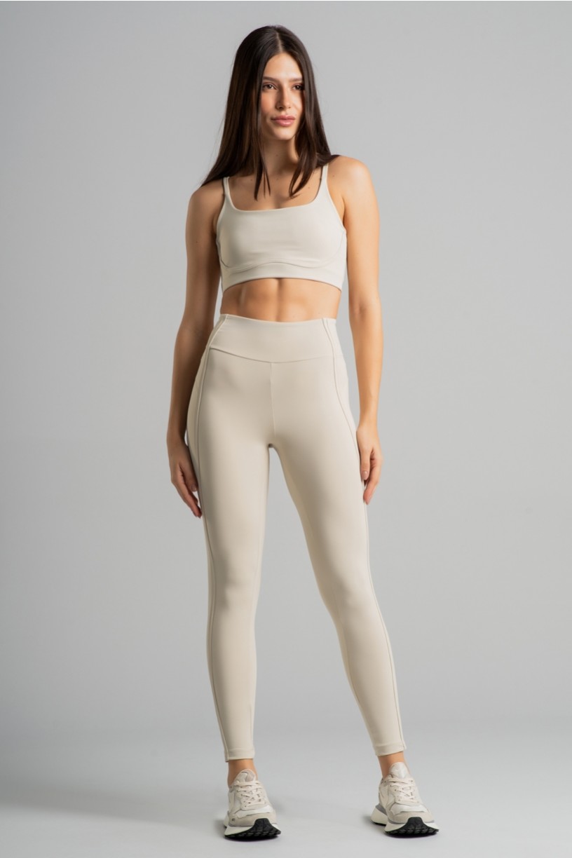 K4861-A_Calca_Legging_com_Recorte_e_Chapado_Off-White__Ref:_K4861-A