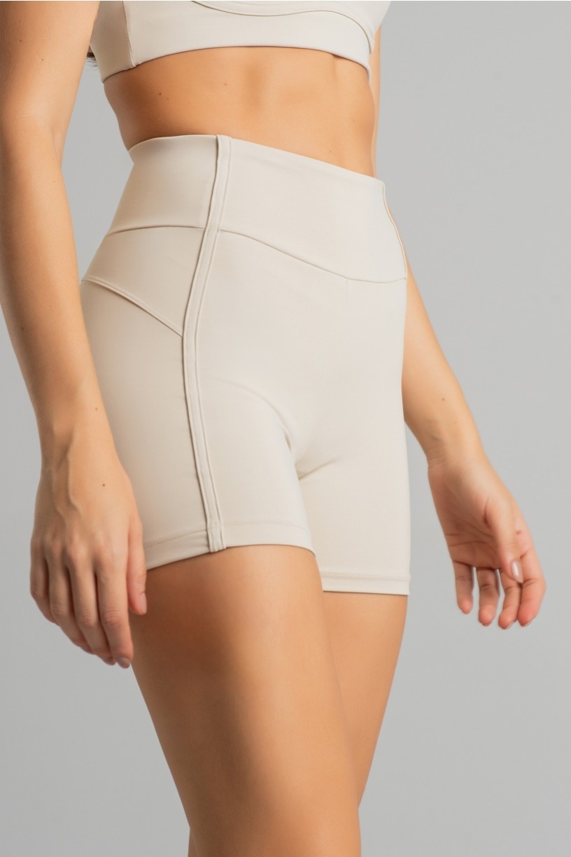 K4862-A_Short_com_Recorte_e_Chapado_Off-White__Ref:_K4862-A