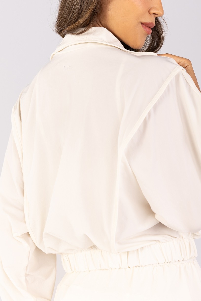 K4802-A_Jaqueta_com_Ziper_e_Bolsos_Vanilla__Ref:_K4802-A