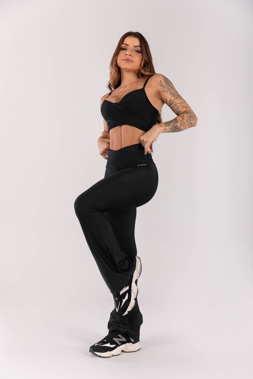 K3971-A_Calca_Legging_Flare_com_Cos_Transpassado_Preto__Ref:_K3971-A