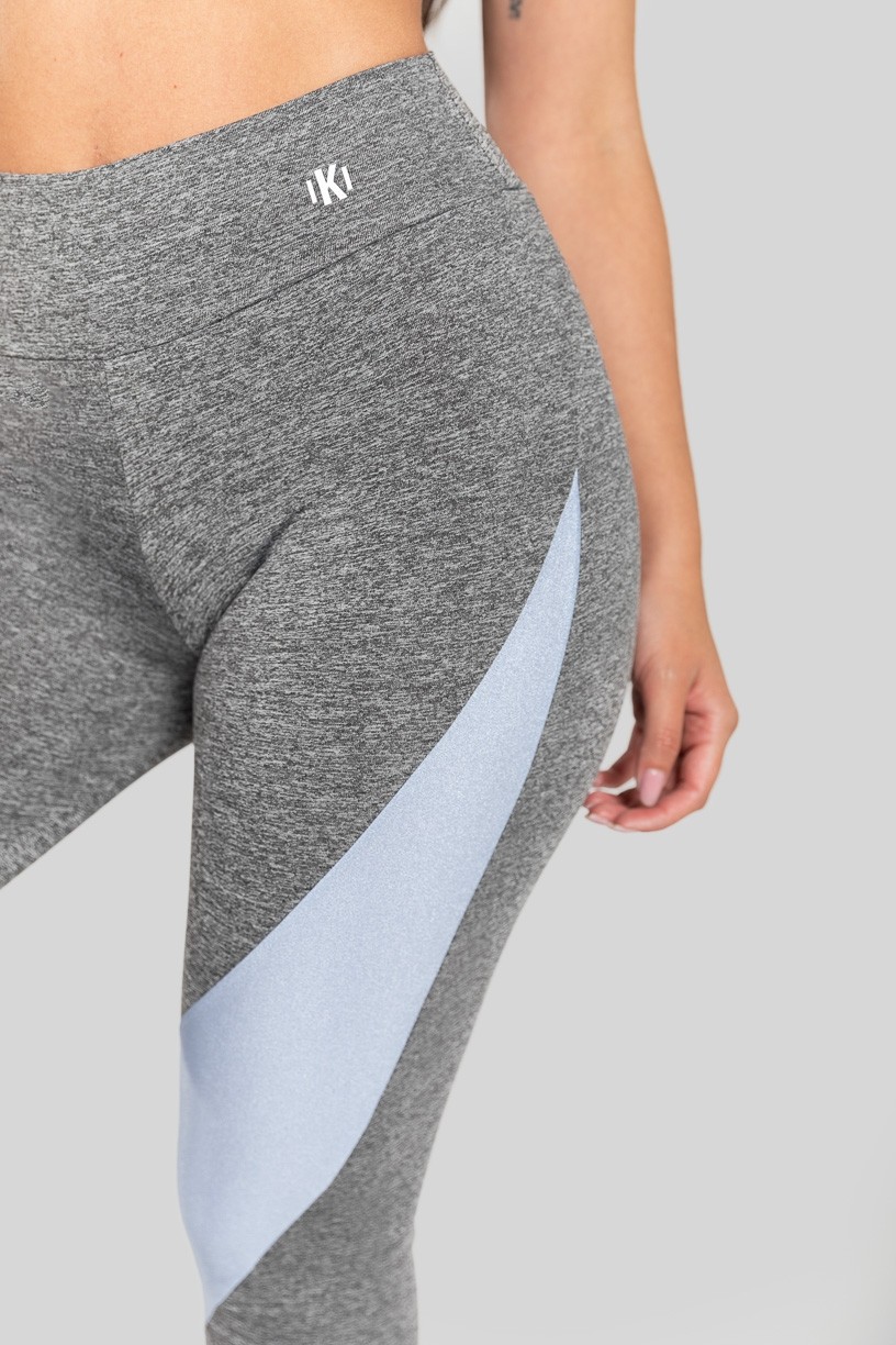 Calça Legging com Recorte Diagonal Tecido Platinado (Mescla / Azul Claro) | Ref: K2894-B