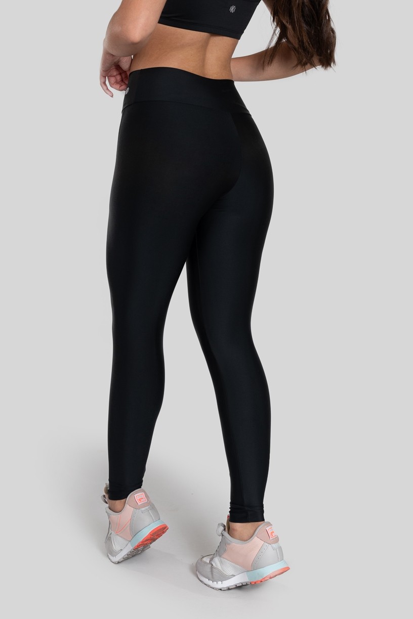 Calça Legging com Recorte Curvo e Pesponto (Preto) | Ref: K2886-A