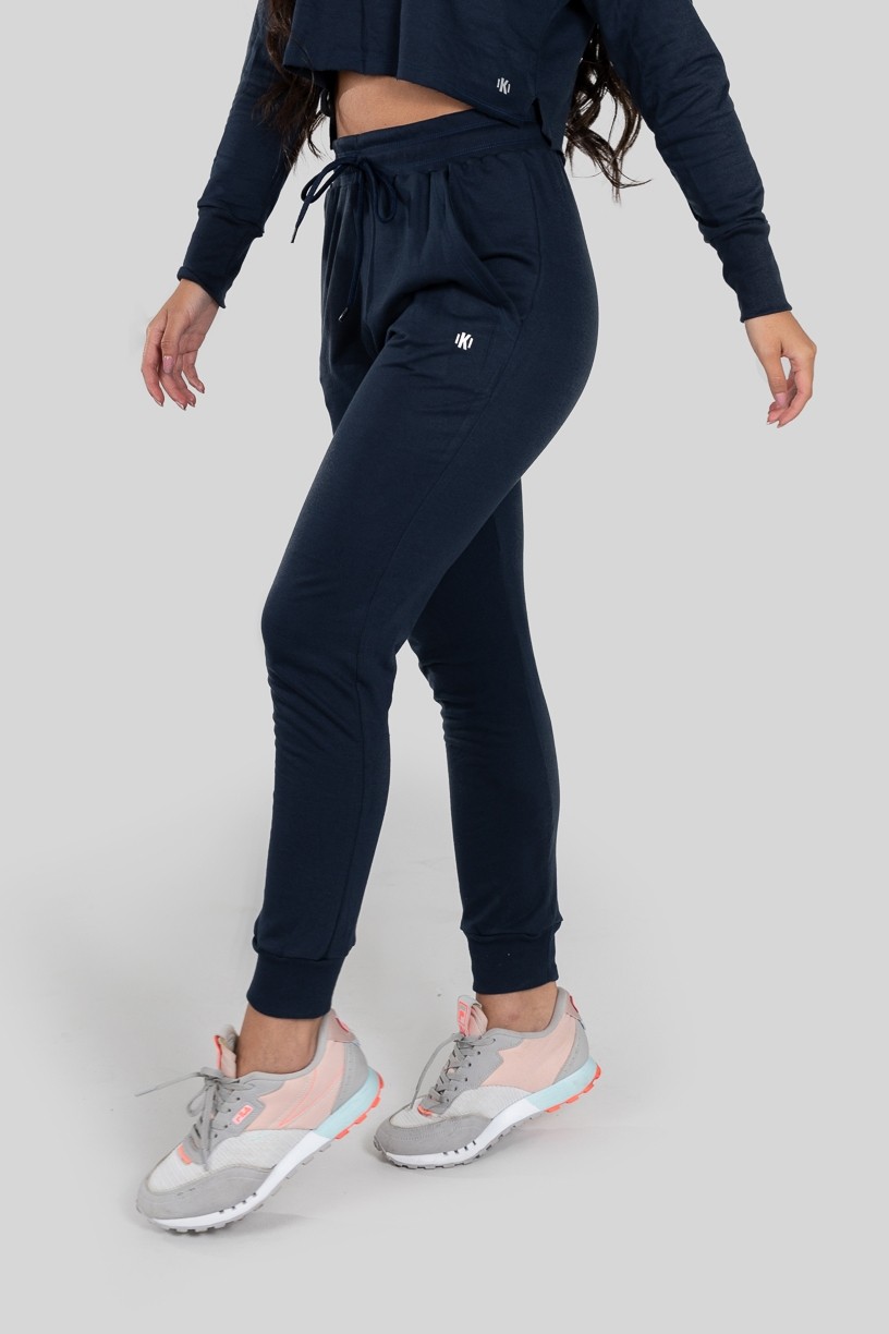 Calça Jogger Lisa de Moletom (Azul Marinho) | Ref: K2897-D