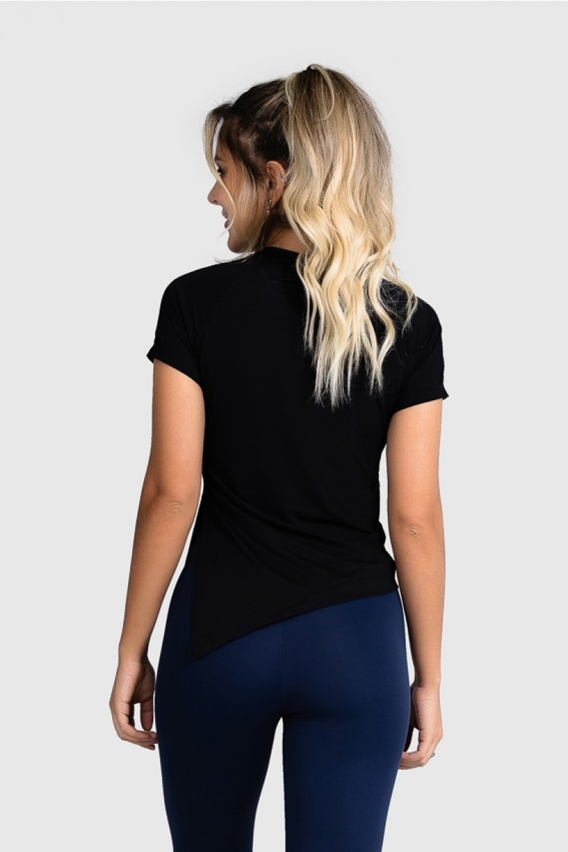 Blusa Fitness Manga Raglan E Recorte Assimetrico (Preto) | Ref: GO79-A