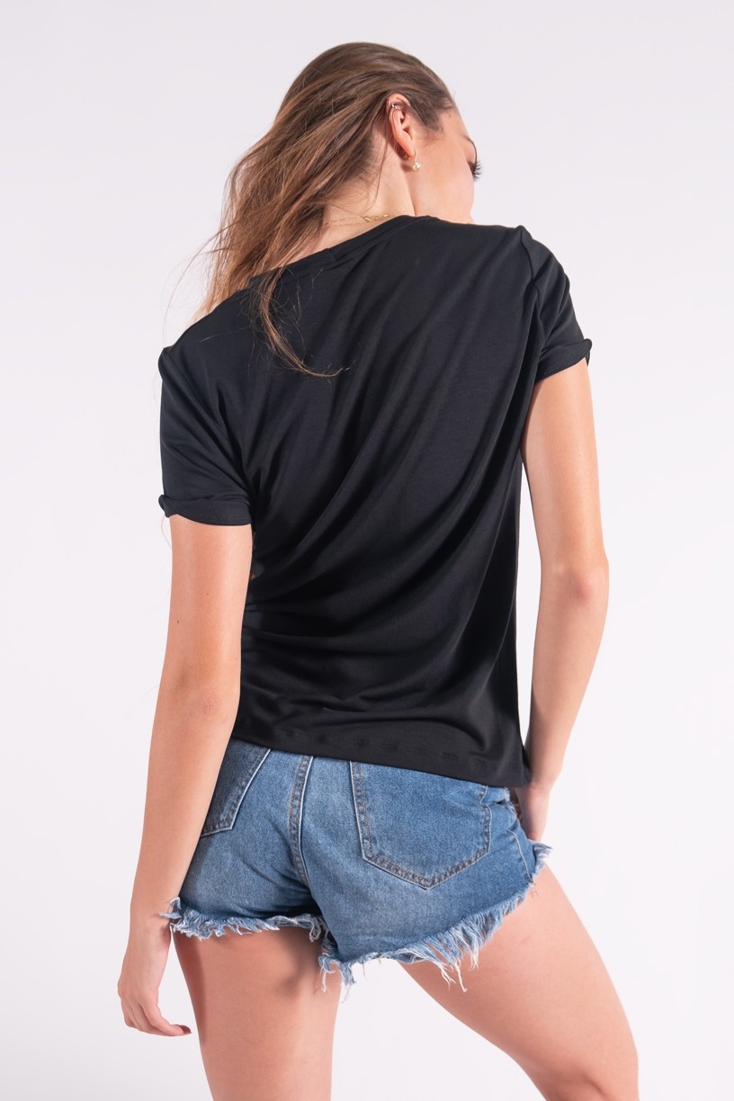 Blusa Nózinho com Silk Coração de Linhas (Preto) | Ref: K2843-A