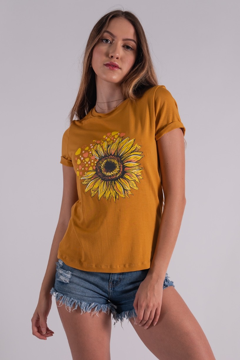 Blusa Nózinho com Silk Girassol e Corações (Mostarda) | Ref: K2833-G