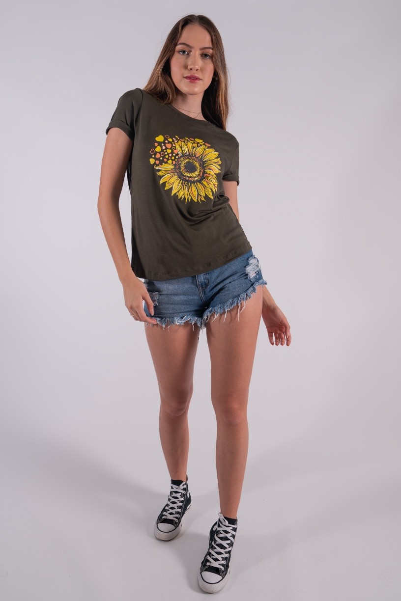 Blusa Nózinho com Silk Girassol e Corações (Verde Militar) | Ref: K2833-I