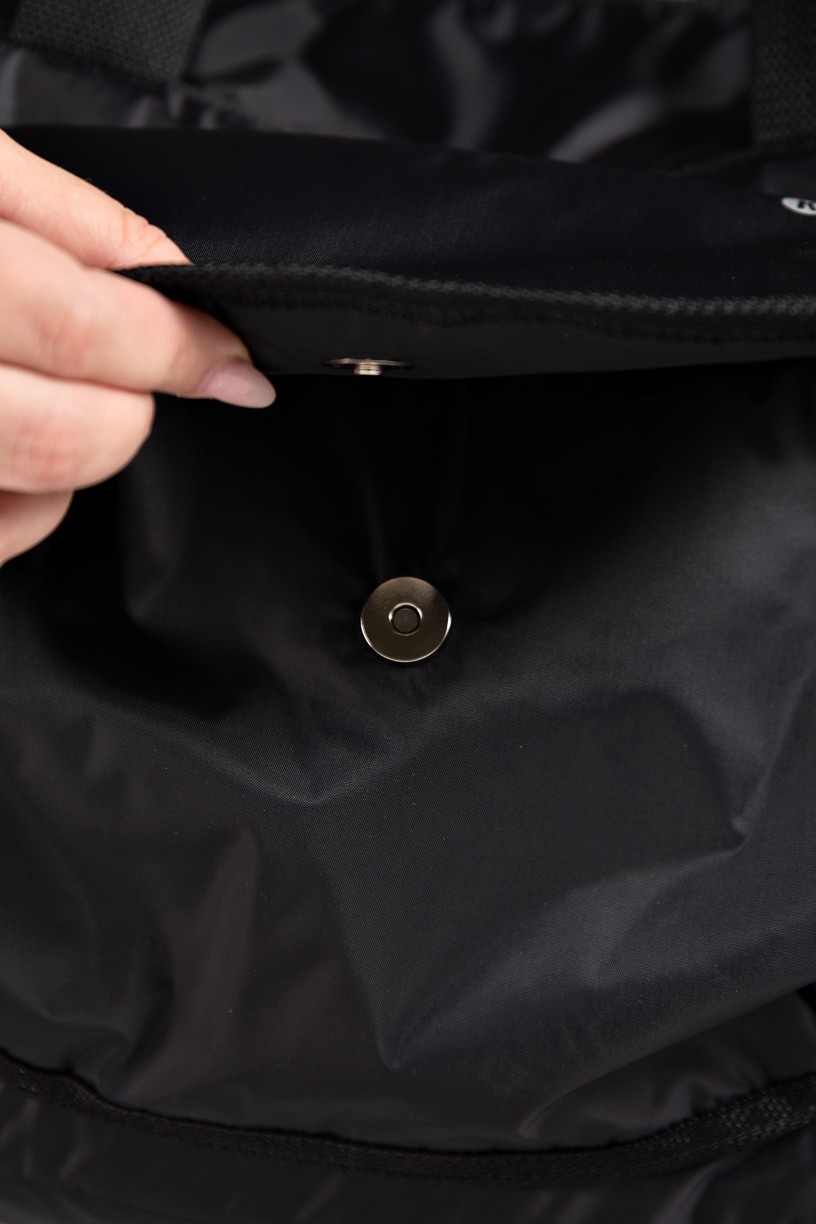 Bolsa Fitness de Ombro com Silk (Preto / Prata) | Ref: K3203-B