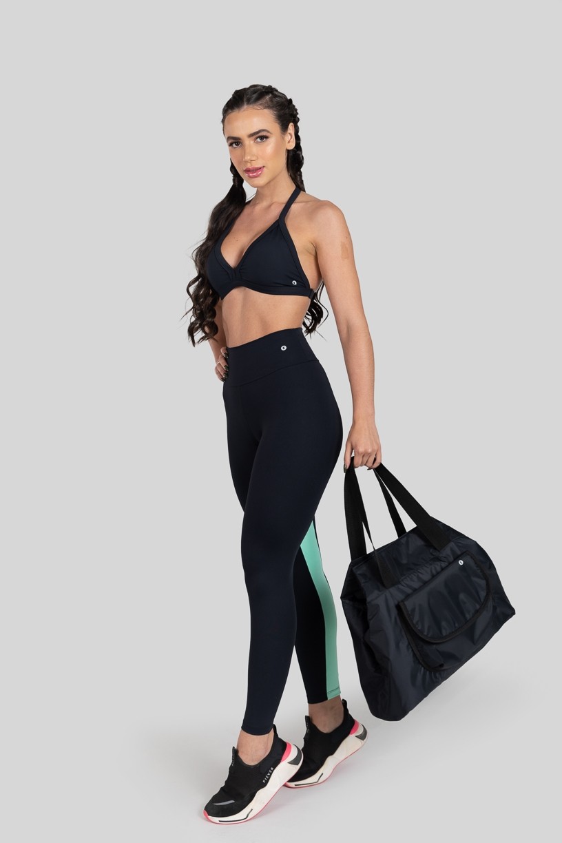Bolsa Fitness de Ombro com Silk (Preto / Prata) | Ref: K3203-B