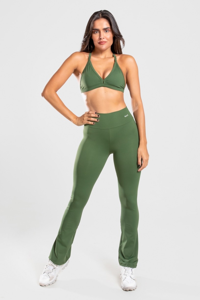 Calça Boca Reta Básica (Verde Militar) | Ref: K3076-E