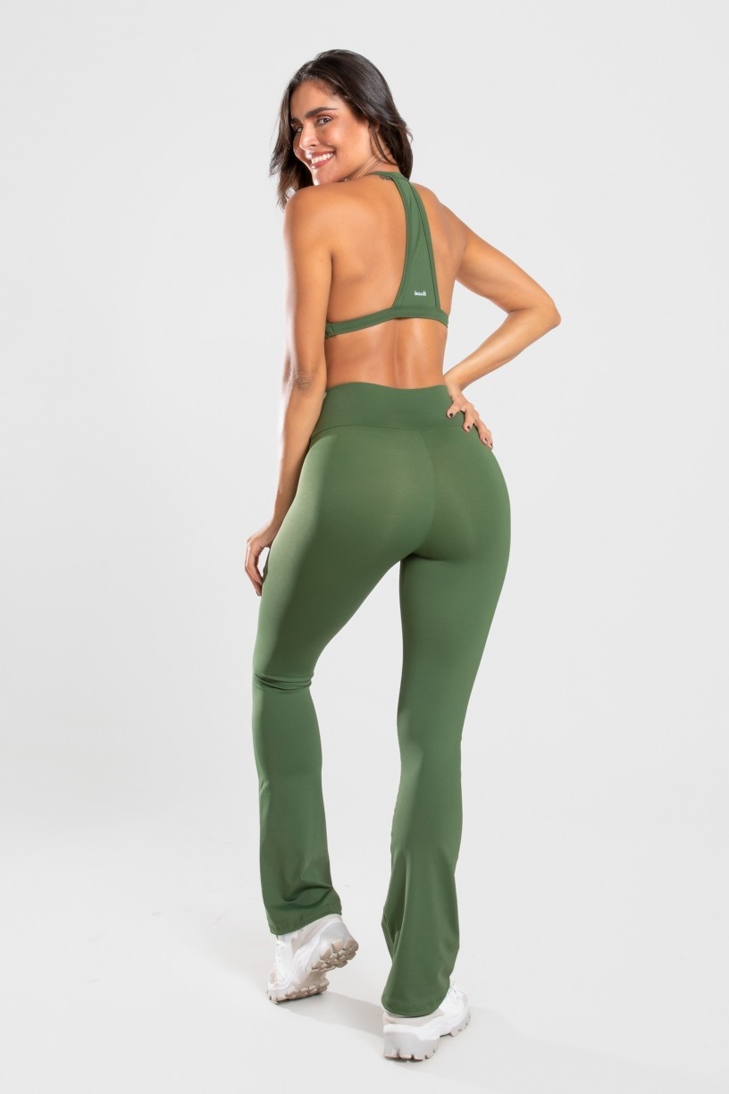 Calça Boca Reta Básica (Verde Militar) | Ref: K3076-E