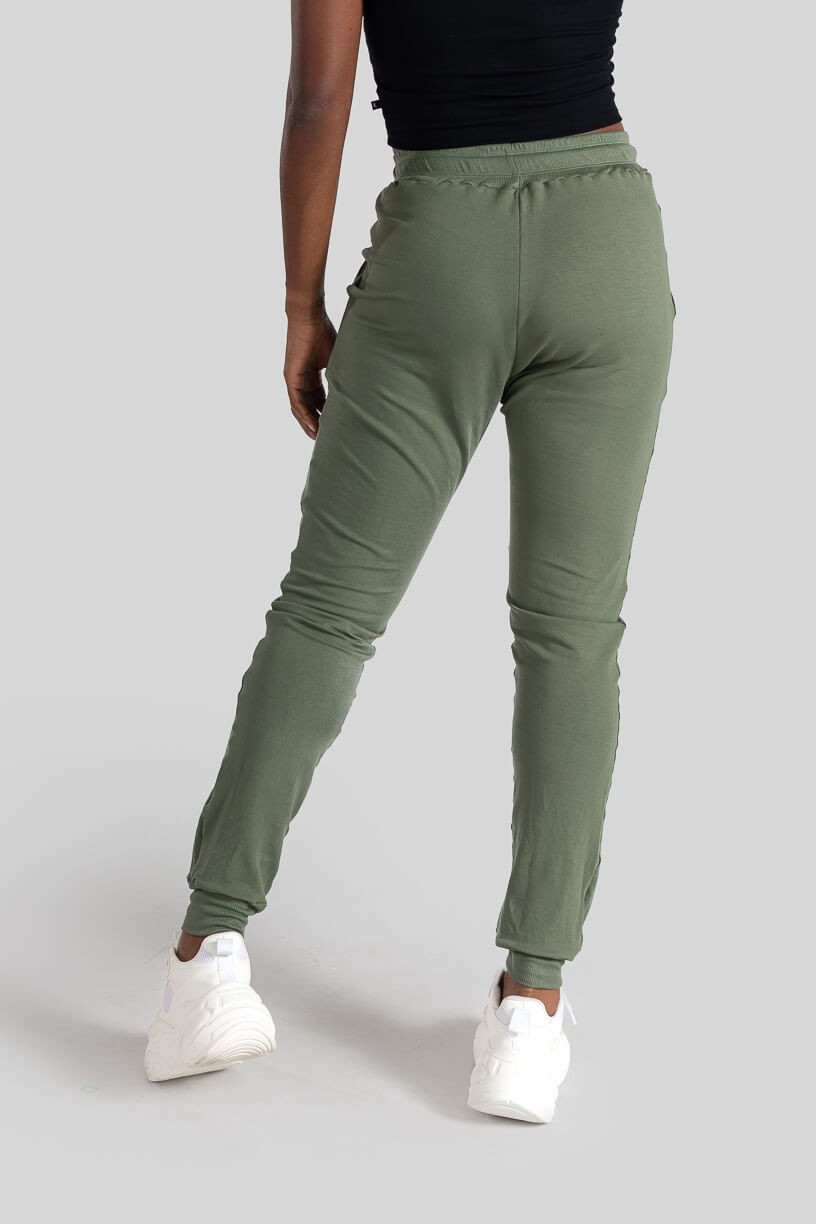 Calça Jogger (Verde Militar / Verde) | Ref: K3094-E