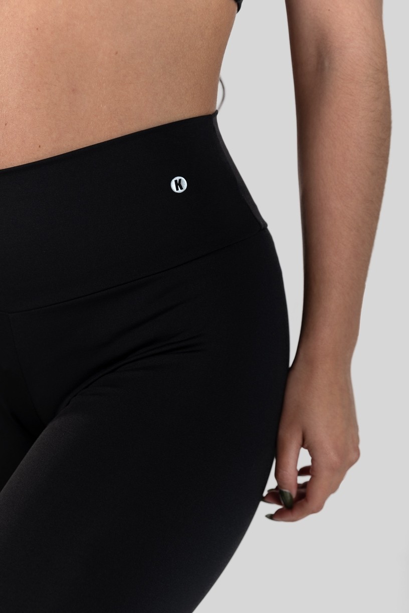 Calça Legging Básica de Poliéster (Preto)  Ref K3180-A