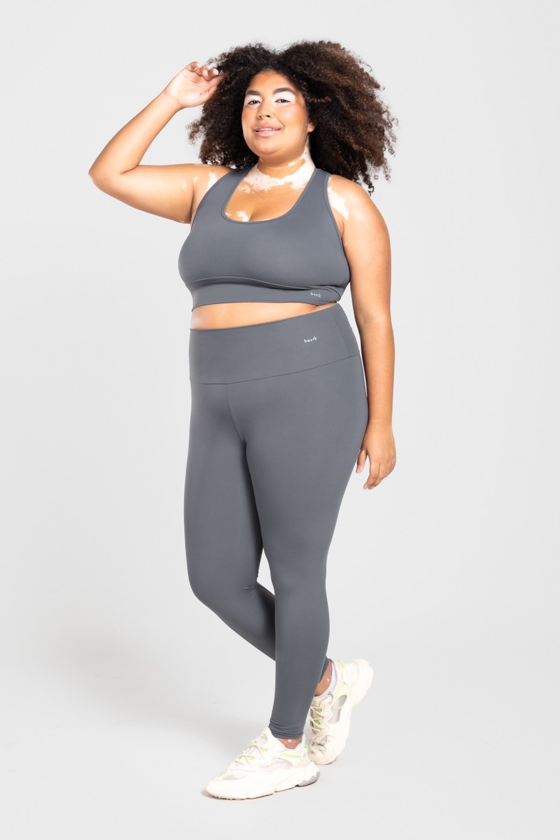 Calça Legging Básica Plus Size (Chumbo) | Ref: KP3074-F