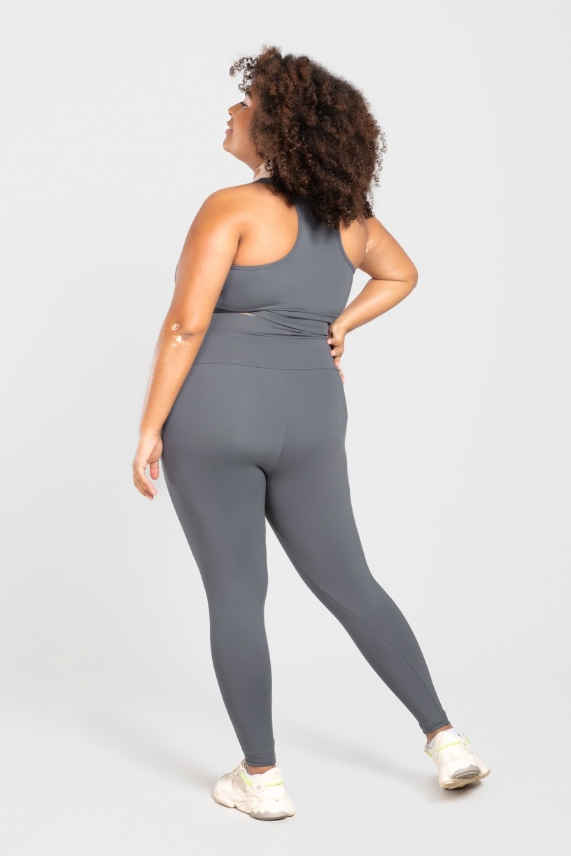 Calça Legging Básica Plus Size (Chumbo) | Ref: KP3074-F