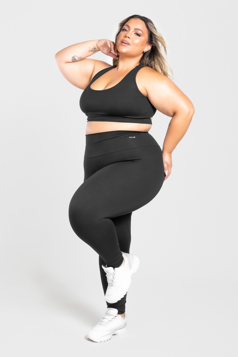 Calça Legging Básica Plus Size (Preto) | Ref: KP3074-A