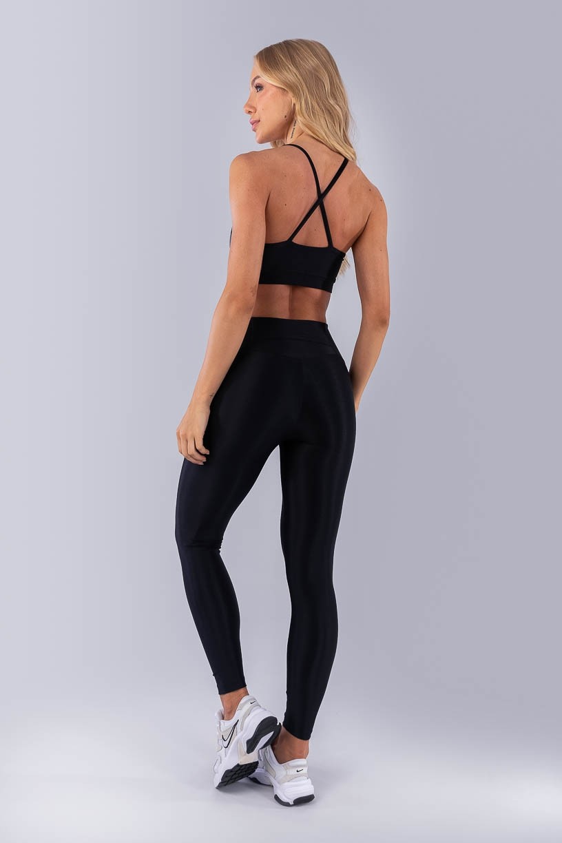 Calça Legging Canelado com Bolso no Cós (Preto) | Ref: K4493-A