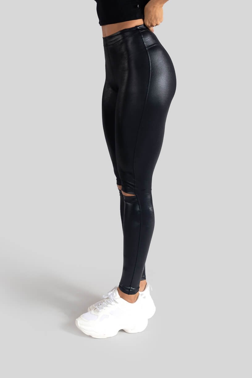 Calça Legging Cirrê com Abertura no Joelho (Preto) | Ref: K3099-A