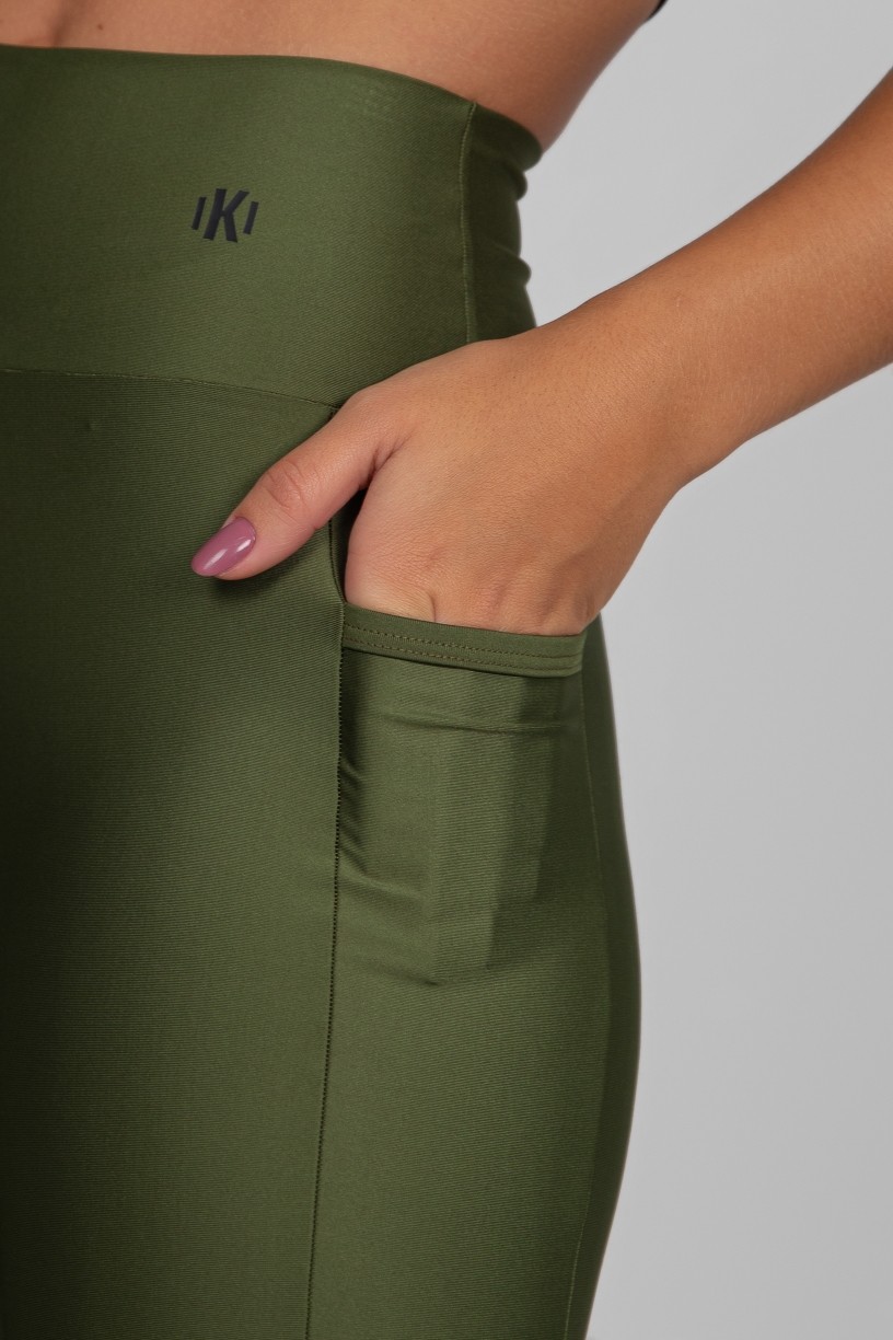 Calça Legging com Bolso e Faixa de Tule (Verde Militar) | Ref: K2873-E