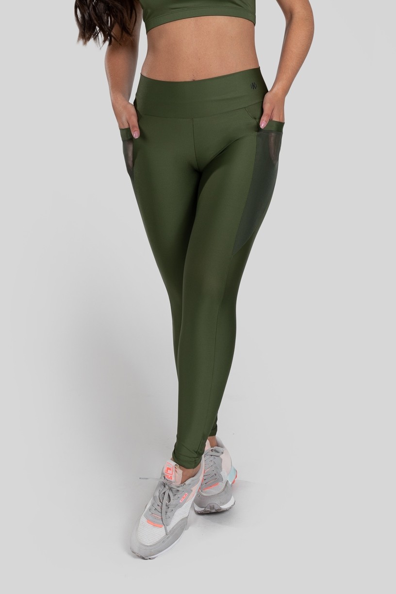 Calça Legging com Bolso em Tule (Verde Militar)  Ref K2871-E