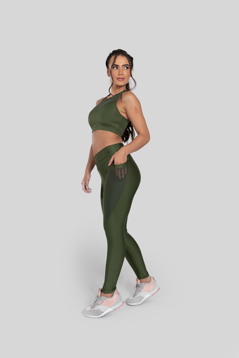 Calça Legging com Bolso em Tule (Verde Militar)  Ref K2871-E