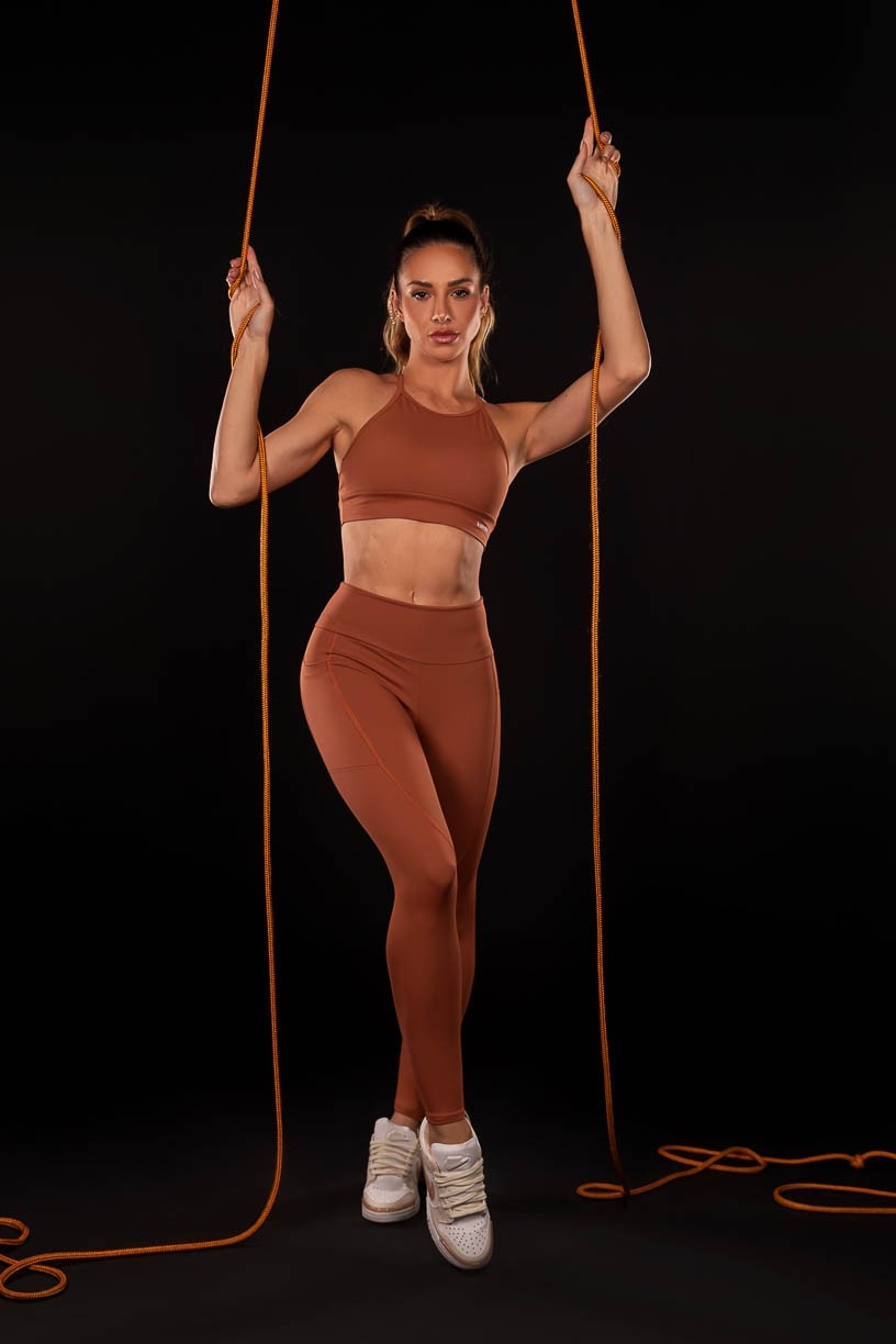 K4176-B_Calca_Legging_com_Bolsos_e_Cobertura_Marrom__Ref:_K4176-B