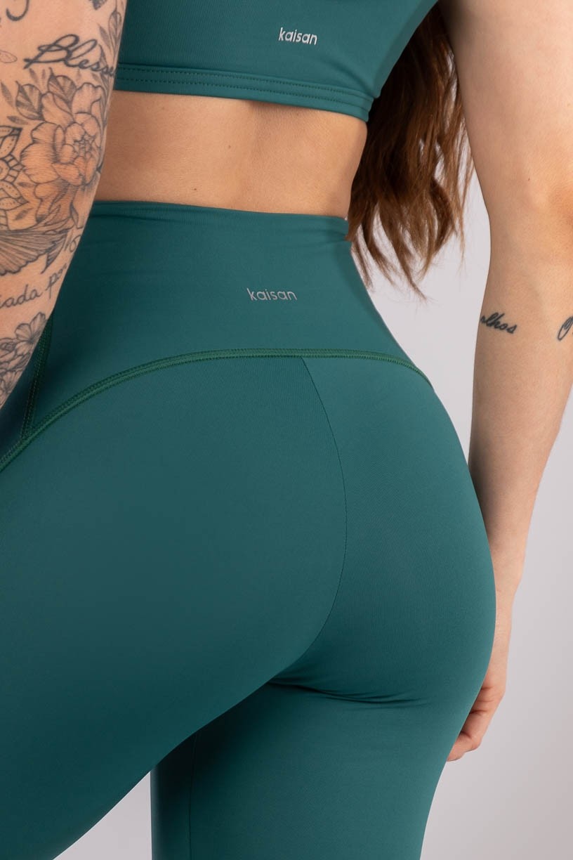 K4442-B_Calca_Legging_com_Bolsos_nas_Laterais_Do_Cos_Verde_Esmeralda__Ref:_K4422-B