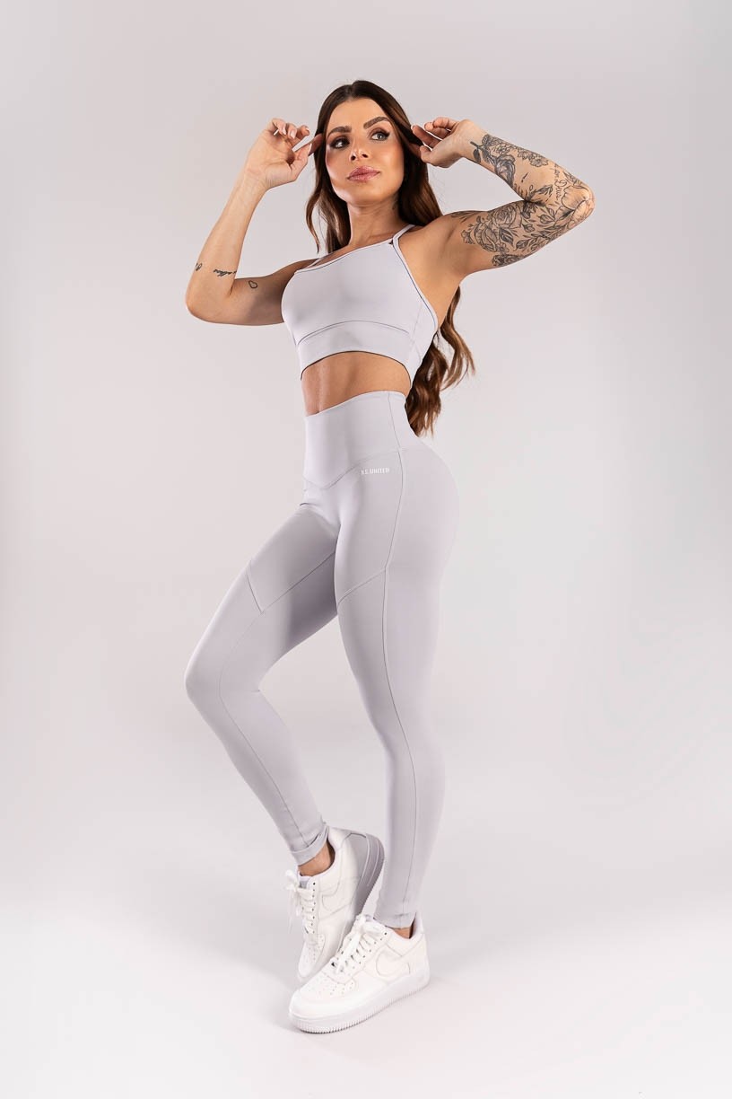 K3957-B_Calca_Legging_com_Cos_Alto_Arredondado_sem_Gancho_Cinza__Ref:_K3957-B