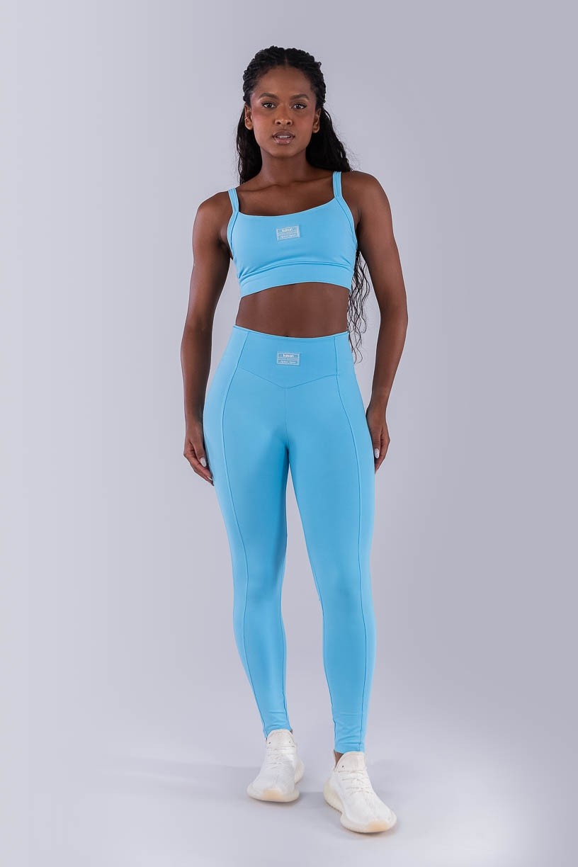 Calça Legging com Cós em V e Recortes (Azul Céu) | Ref: K4200-G