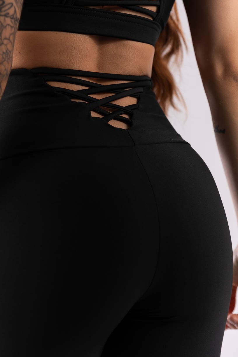 K3945-A_Calca_Legging_com_Cos_Trancado_Preto__Ref:_K3945-A