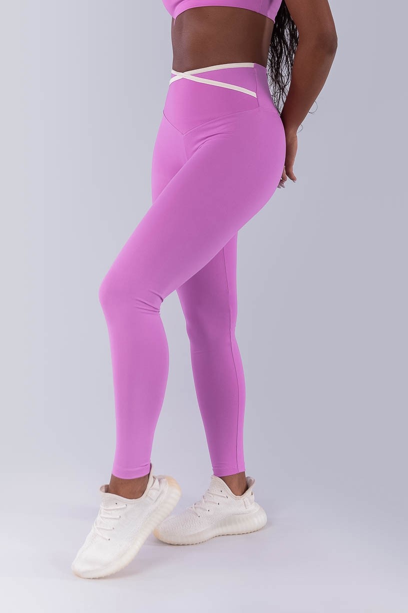 Calça Legging com Chapado Cruzado Contrastante (Aurora / Off-White) | Ref: K4482-B