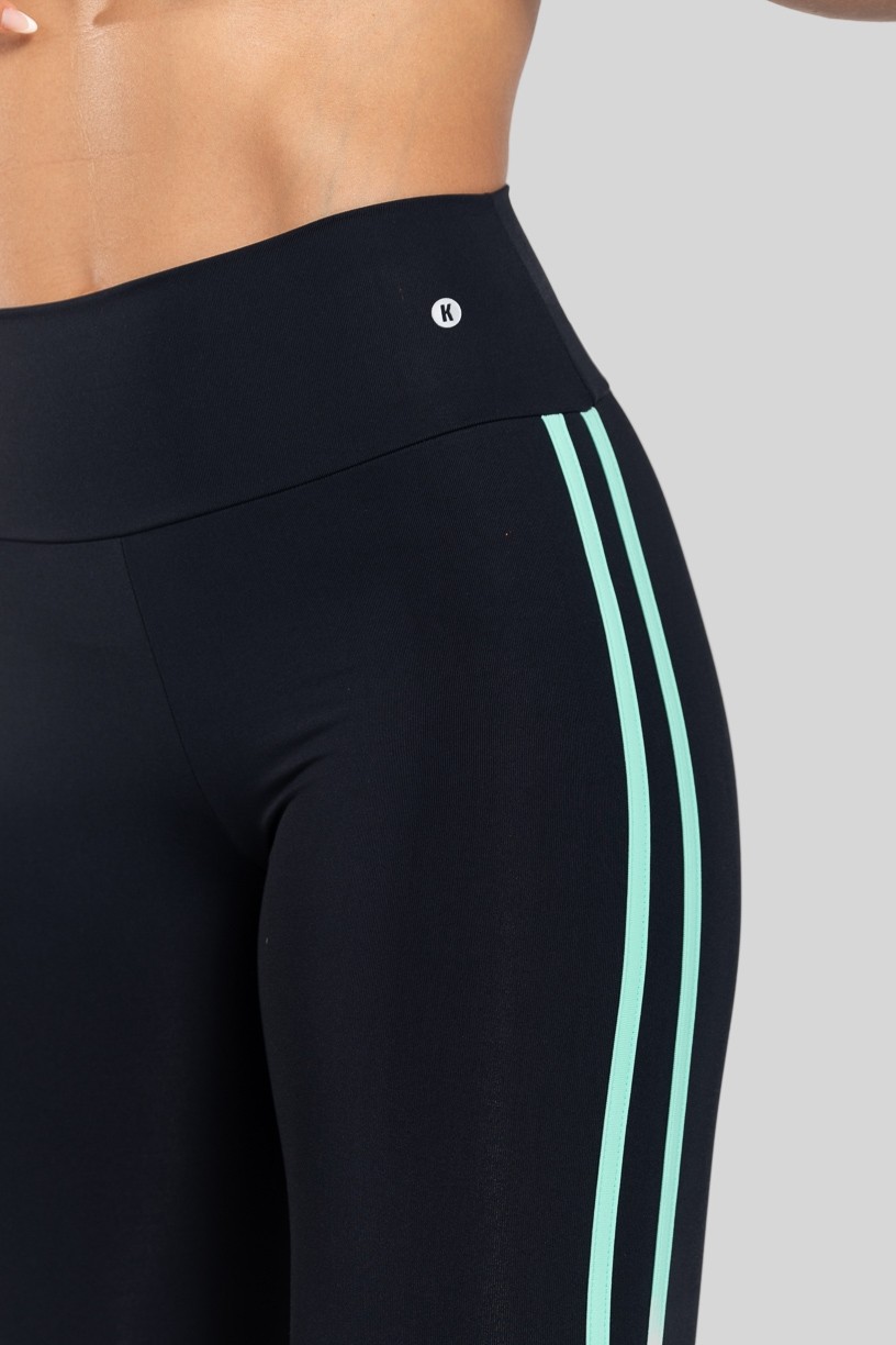 Calça Legging com Chapado e Recorte (Preto / Verde Claro) | Ref: K3133-C