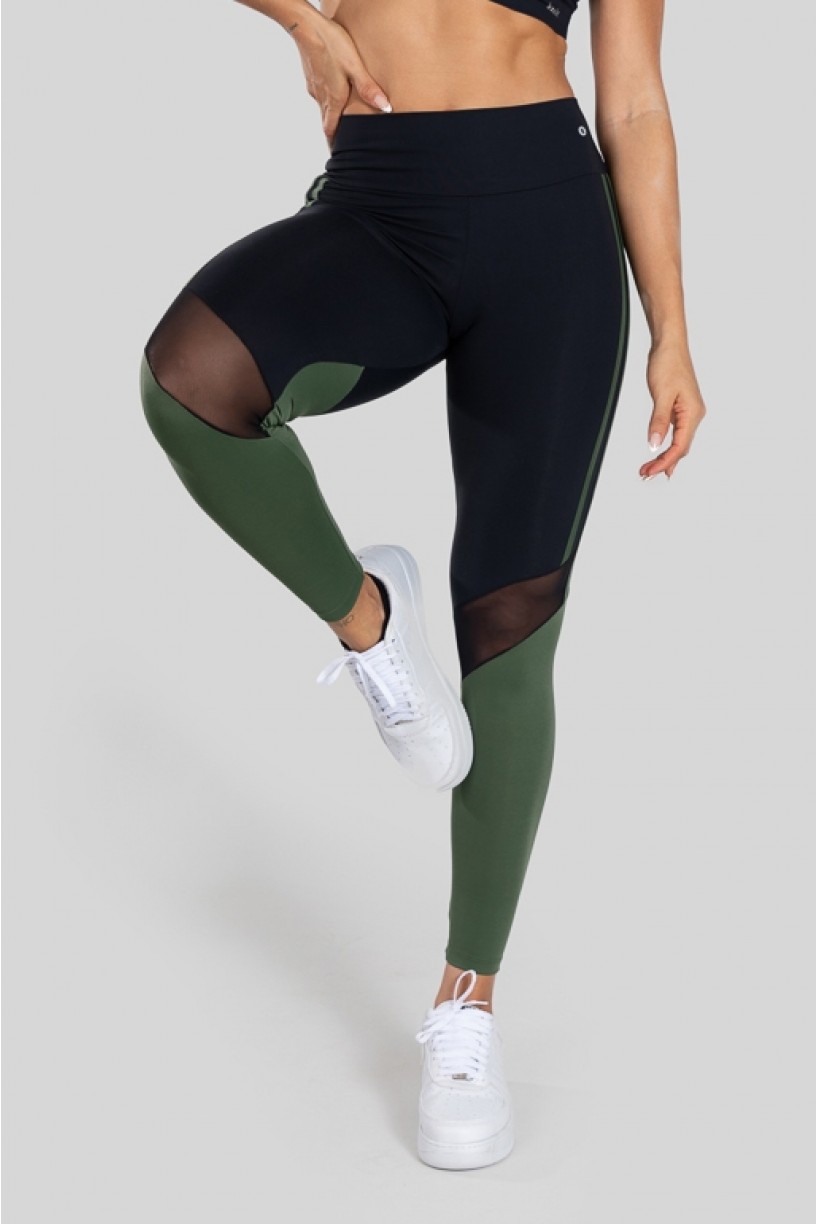 Calça Legging com Chapado e Recorte (Preto / Verde Militar) | Ref: K3133-D