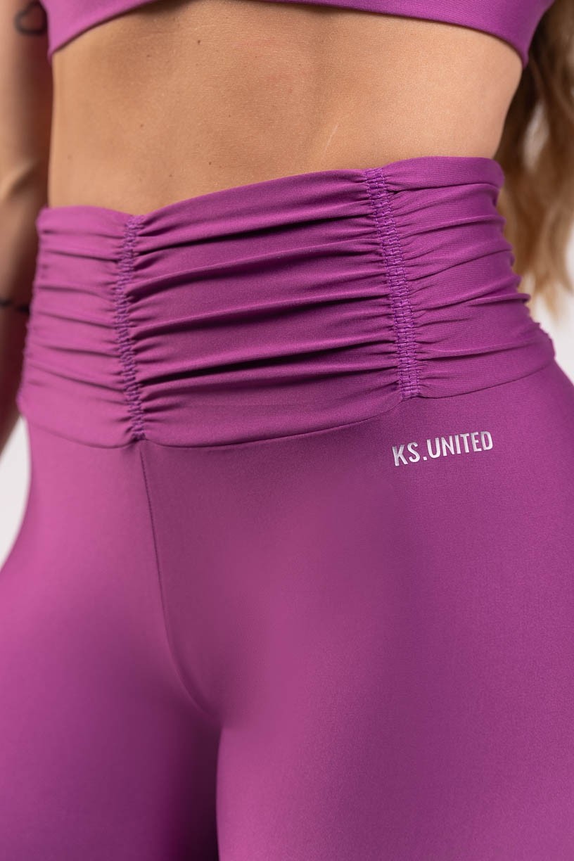 K3915-A_Calca_Legging_com_Franzido_no_Cos_Roxo__Ref:_K3915-A