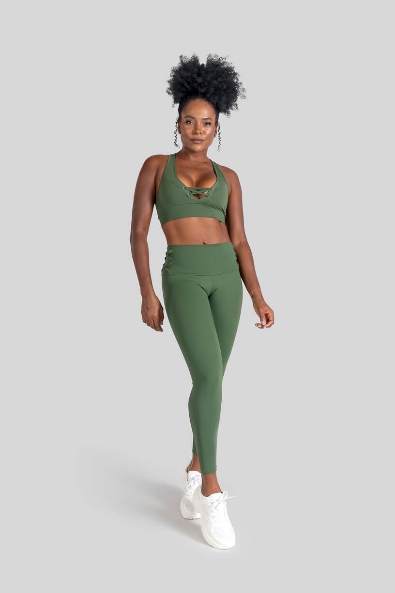 Calça Legging com Ilhós (Verde Militar) | Ref: K3106-B