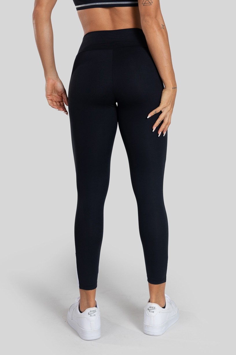 Calça Legging com Recorte Bicolor (Preto / Branco) | Ref: K3128-C