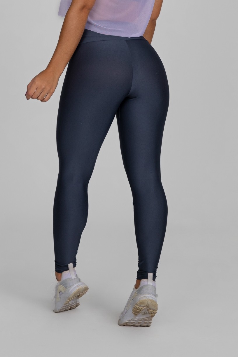 Calça Legging com Recorte Curvo e Pesponto (Chumbo) | Ref: K2886-C